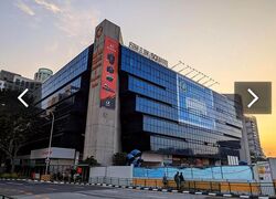 Sim Lim Square (D7), Shop House #453935551